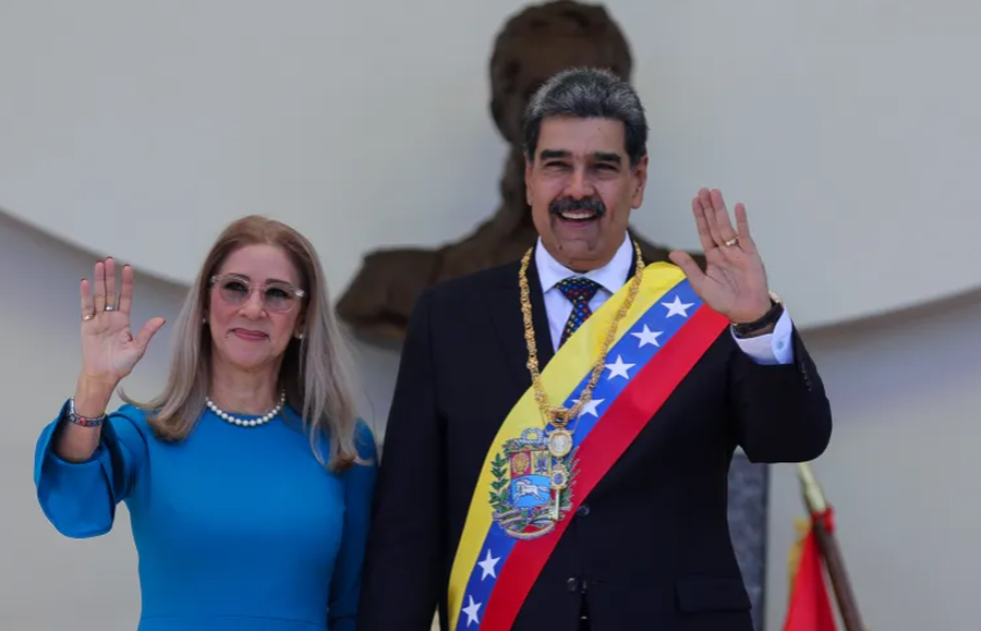 Trump vijon me presion ndaj Maduros, sanksionon familjarët e presidentit