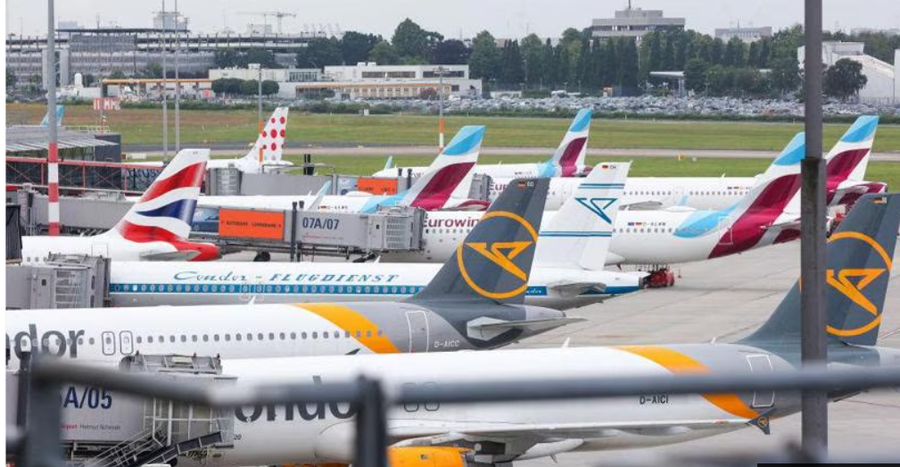 "E hip&euml;n gjyshen t&euml; vdek*r n&euml; avion?" Rasti pushton