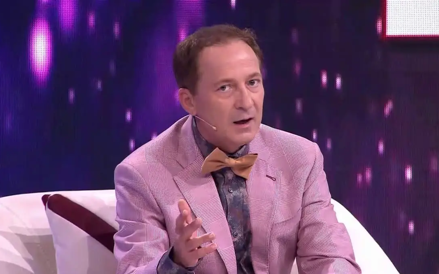 U rikthye si analist, Arjan Konomi sqaron deklarat&euml;n q&euml; b&euml;ri