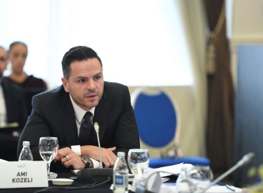 &lsquo;Rrokad&euml;&rsquo; n&euml; MIE / Arrestet nga SPAK sjellin l&euml;vizje