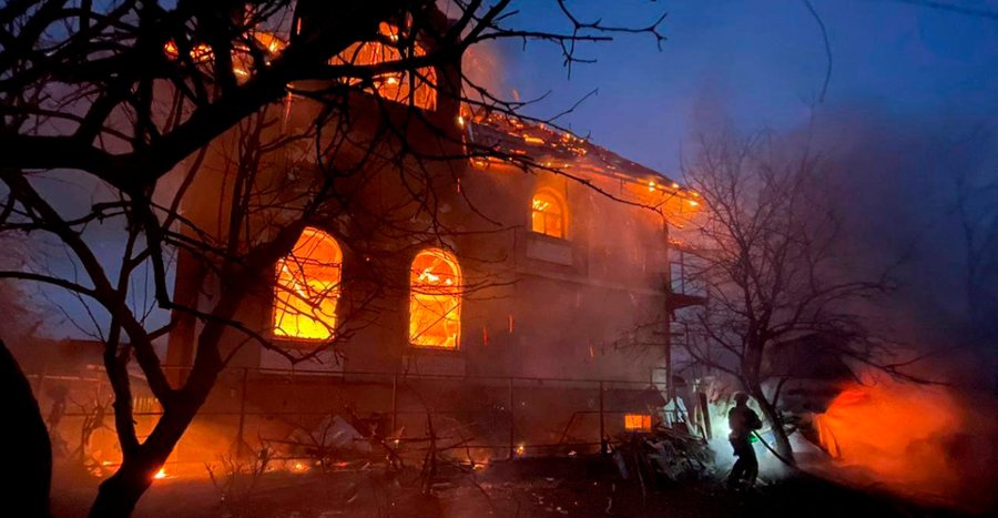 Zelensky fluturon për në Florida me... krahë të prerë.