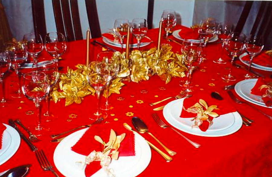 Nga ushqimet e veçanta tek dëshirat, traditat fatsjellëse