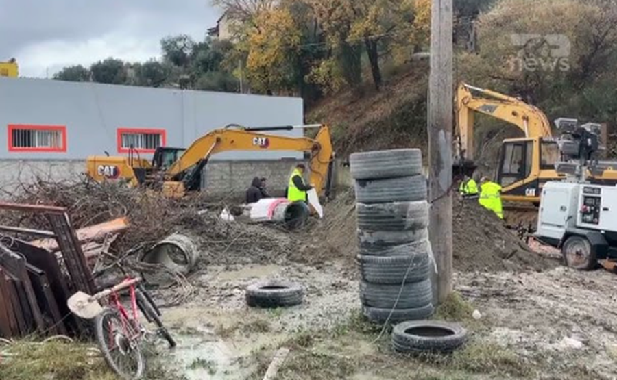 Grabitet uj&euml;sjell&euml;si n&euml; Vlor&euml;, disa lagje mbeten pa uj&euml;