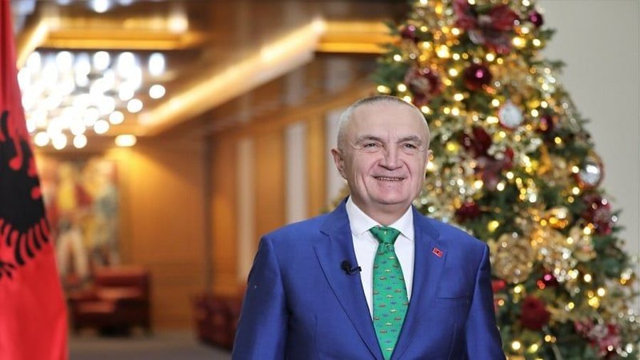 Ilir Meta uron Vitin e Ri nga qelia: Qoft&euml; 2026 viti ku ligji zbatohet