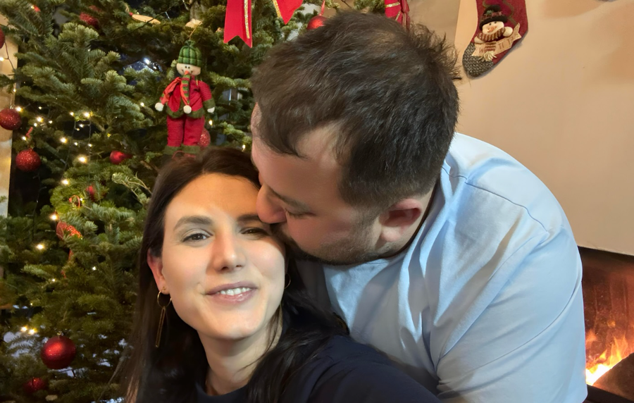 10 vite dashuri larg syrit publik / Ish-ministrja Ramës prezanton për