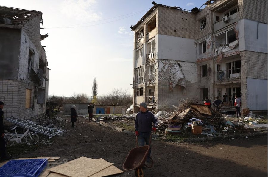 Sulm me dron n&euml; Kherson: 24 t&euml; vdekur dhe mbi 50 t&euml; plagosur