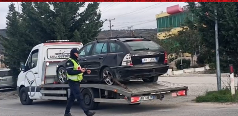 Lushnje/ Aksident në rrethrrotullimin e Savrës, përplasen 2