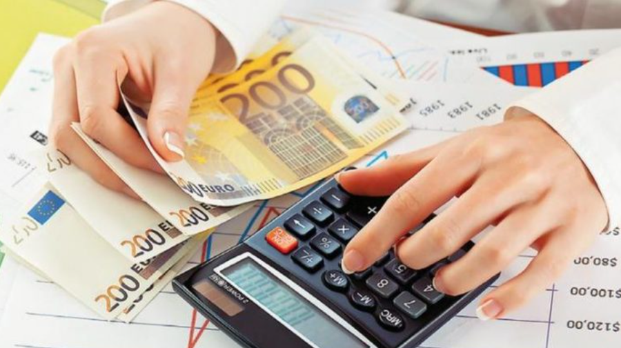 Nga Greqia n&euml; Irland&euml; dhe vendet arabe, shqiptar&euml;t q&euml;