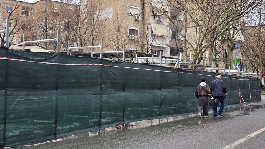 &Ccedil;far&euml; ndodhi tek Ali Demi? Trotuari pran&euml; kantierit t&euml;
