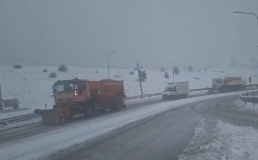 D&euml;bora zbardh Elbasanin, qarkullimi i makinave b&euml;het vet&euml;m me