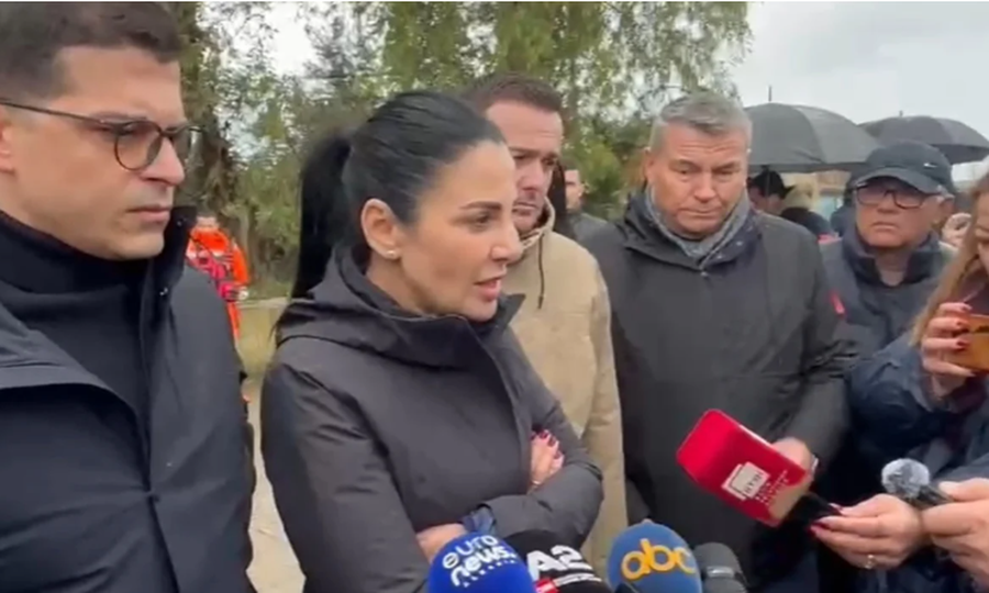 Balluku inspektime n&euml; Vlor&euml;: Gati paketa p&euml;r