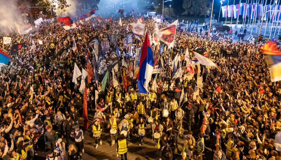 Bie ndjesh&euml;m mb&euml;shtetja e serb&euml;ve p&euml;r an&euml;tar&euml;simin