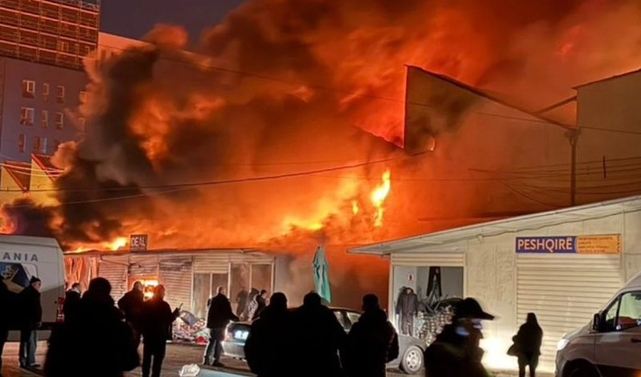 50 magazina t&euml; shkrumbuara dhe mln euro d&euml;m, policia p&euml;r zjarrin