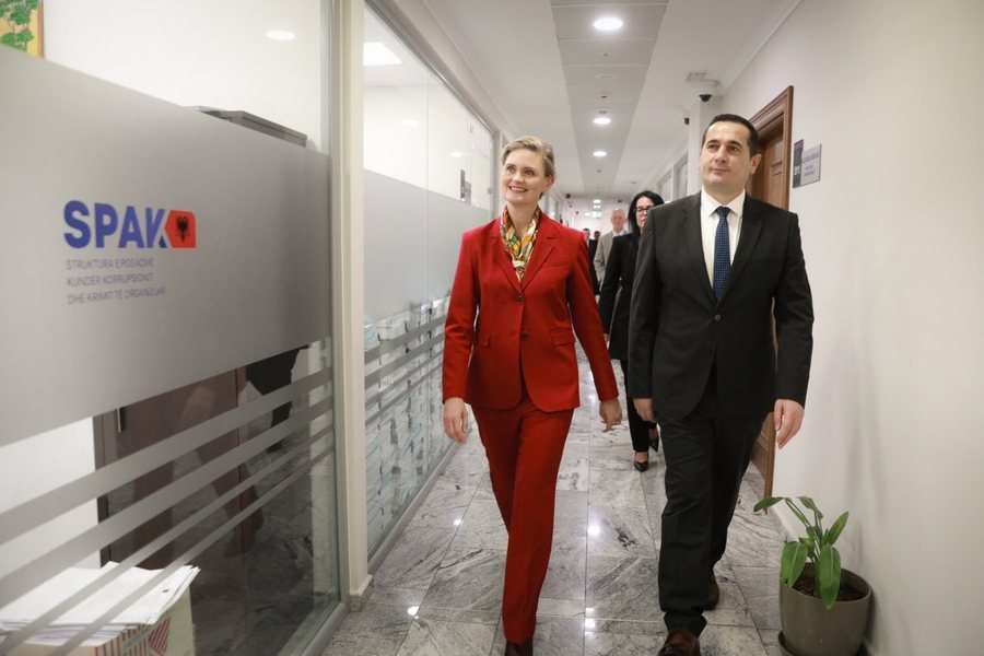 Mesazhi amerikan p&euml;r grupet kriminale t&euml; drog&euml;s: P&euml;r k&euml;