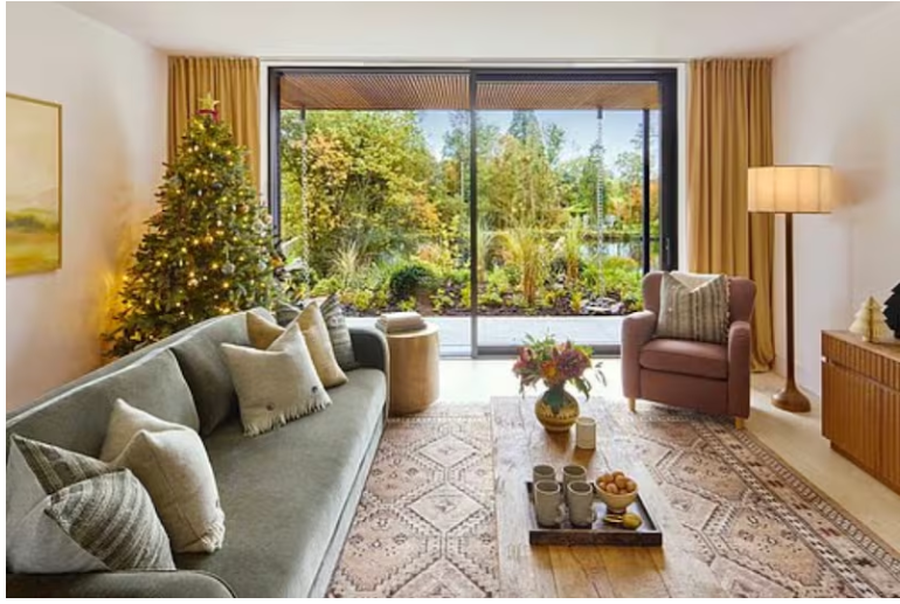 &ldquo;Ja pse nuk e d&euml;gjoj kurr&euml;&rdquo; Nj&euml; britanike injoron