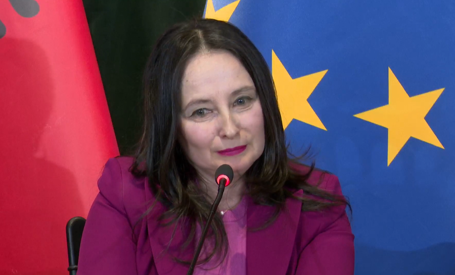 BE bllokoi fondet e digjitalizimit pas skandalit t&euml; AKSHI-t? Dhuka: