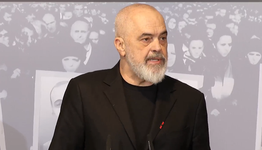 &ldquo;Ujku &euml;sht&euml; i duksh&euml;m&rdquo;, Rama: Mos k&euml;rkoni nga ne