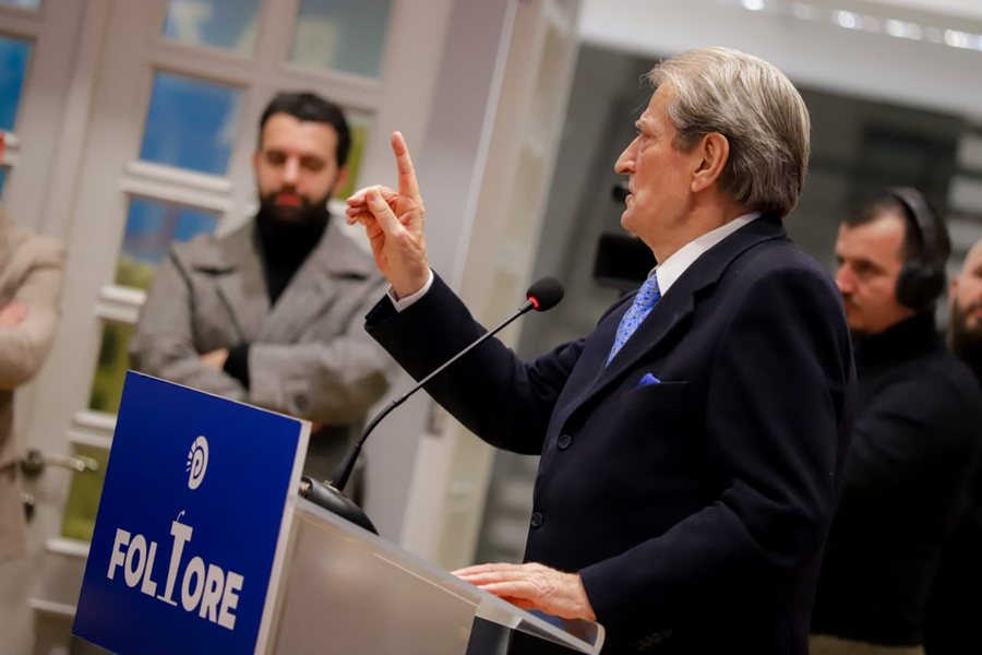 Sali Berisha pranon se gaboi n&euml; 1997: Nuk i njihnim skemat piramidale!