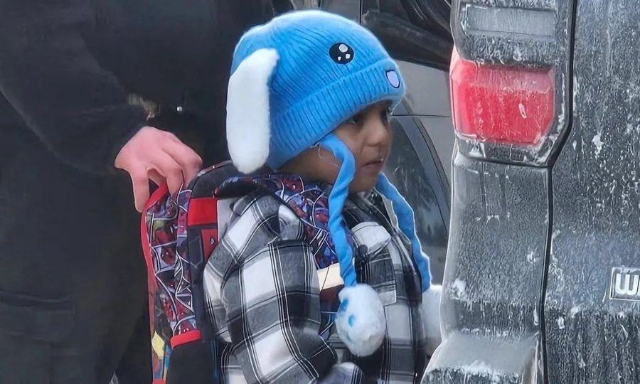 Agjent&euml;t e ICE nuk kursejn&euml; as f&euml;mij&euml;t, arrestojn&euml;