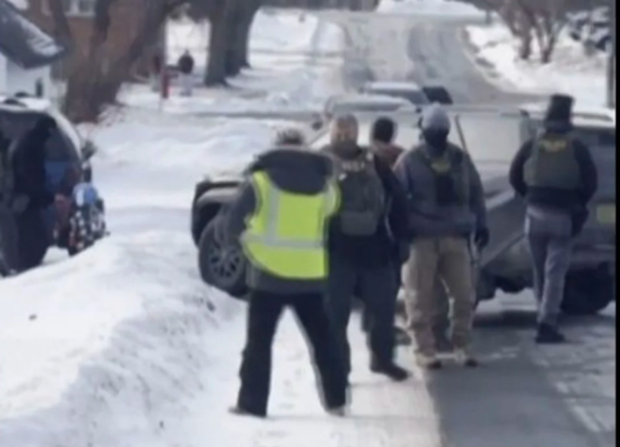 Policia e imigracionit n&euml; SHBA arreston f&euml;mij&euml;n 5 vje&ccedil;ar,