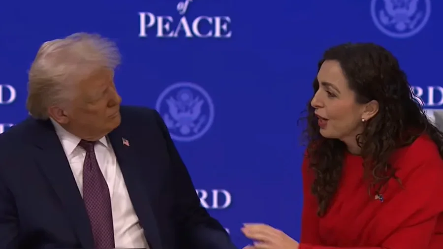 Osmani tregon bised&euml;n me Trump dhe ndan detajet nga takimi n&euml; Davos: