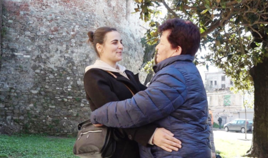 &ldquo;U divorcova se nuk i tregova &ccedil;ar&ccedil;af&euml;t e