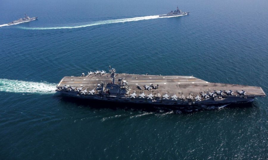 Flota amerikane lundron drejt Iranit, &lsquo;er&euml;&rsquo; lufte