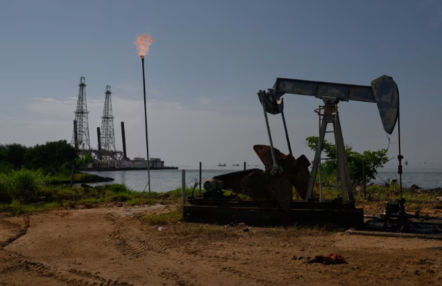 Venezuela 'i bindet' Trumpit, miraton ligjin p&euml;r kompanit&euml; e