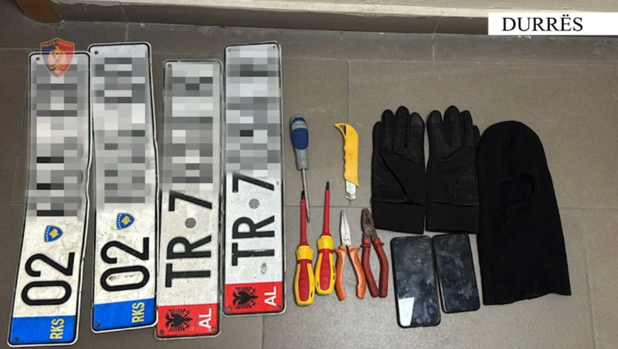 Vidhte targa dhe ua shiste personave me precedent&euml; p&euml;r t&euml; kryer