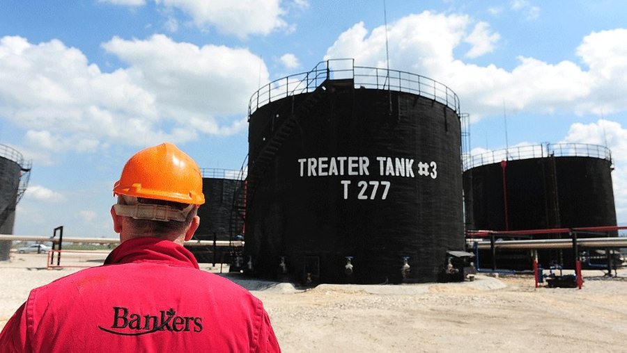 Dy muaj n&euml; koma&rdquo;, &ldquo;Bankers&rdquo; dhe n&euml;nkontraktori po