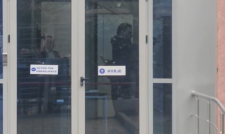 Tjet&euml;r kryebashkiak socialist n&euml; SPAK, kreu i Gjirokastr&euml;s shkon