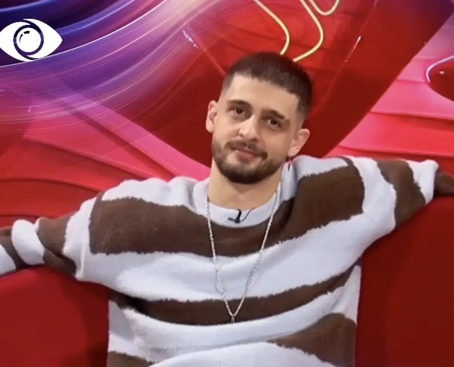 &ldquo;Babai e d&euml;boi mamin nga sht&euml;pia&rdquo; &ndash; DJ Gimbo zbardh