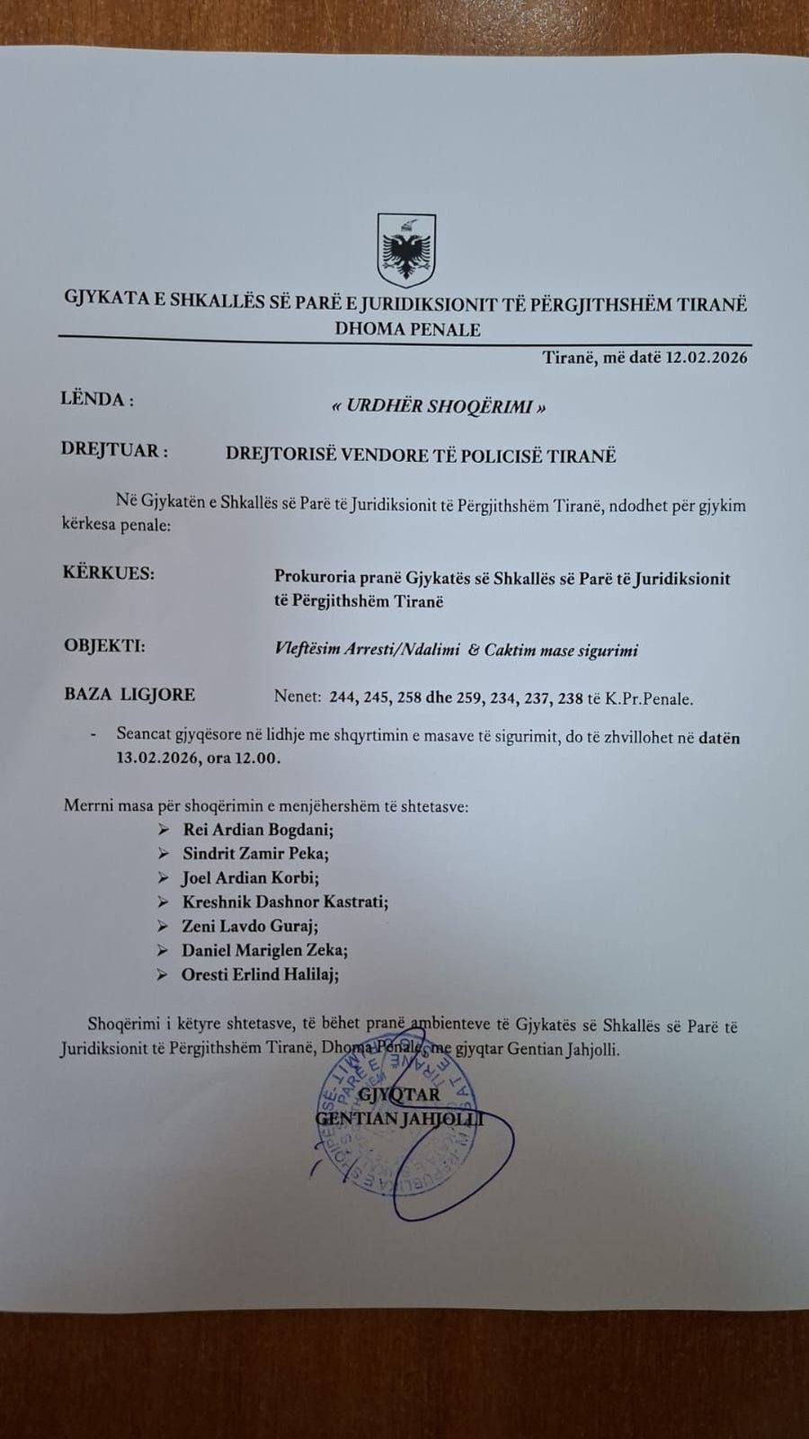 EMRAT/ U arrestuan pas dhun&euml;s n&euml; protest&euml;n e PD, 7 protestuesit