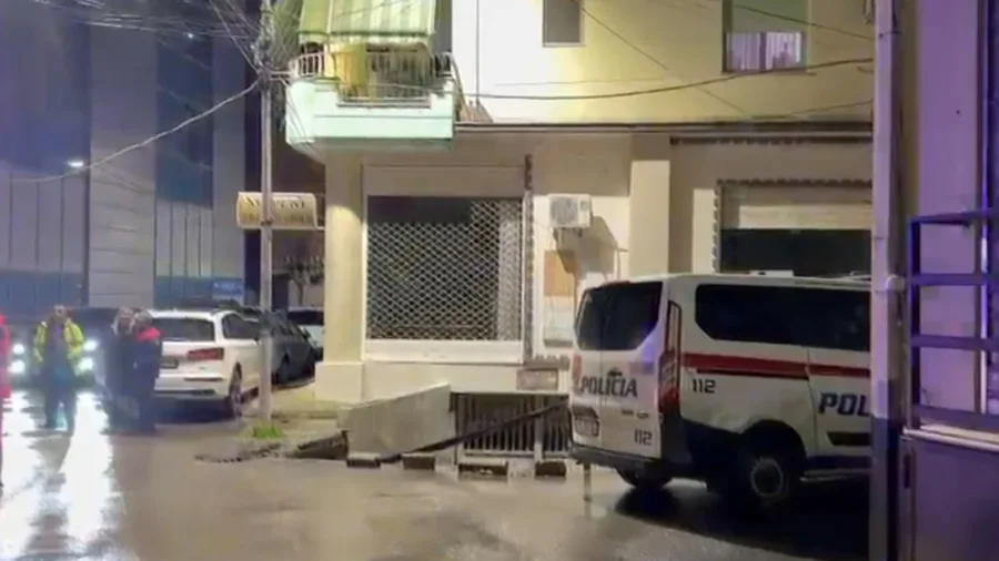 Sherr n&euml; Fier, i riu konfliktohet me dy venezueliane, i p&euml;rplas