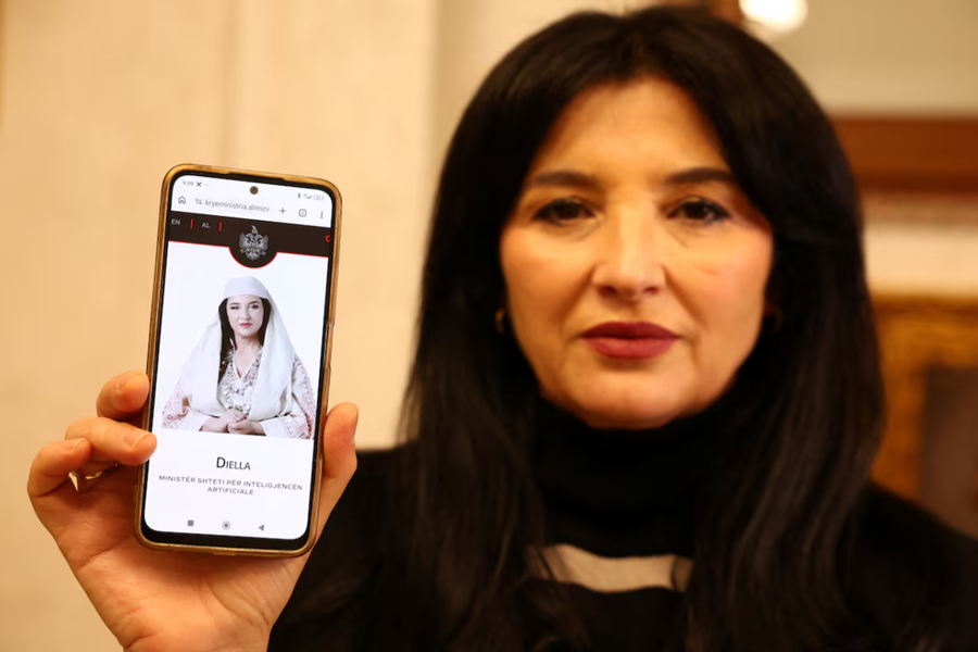 Paditi &ldquo;Diell&euml;n&rdquo; p&euml;r imazhin, Anila Bisha flet p&euml;r