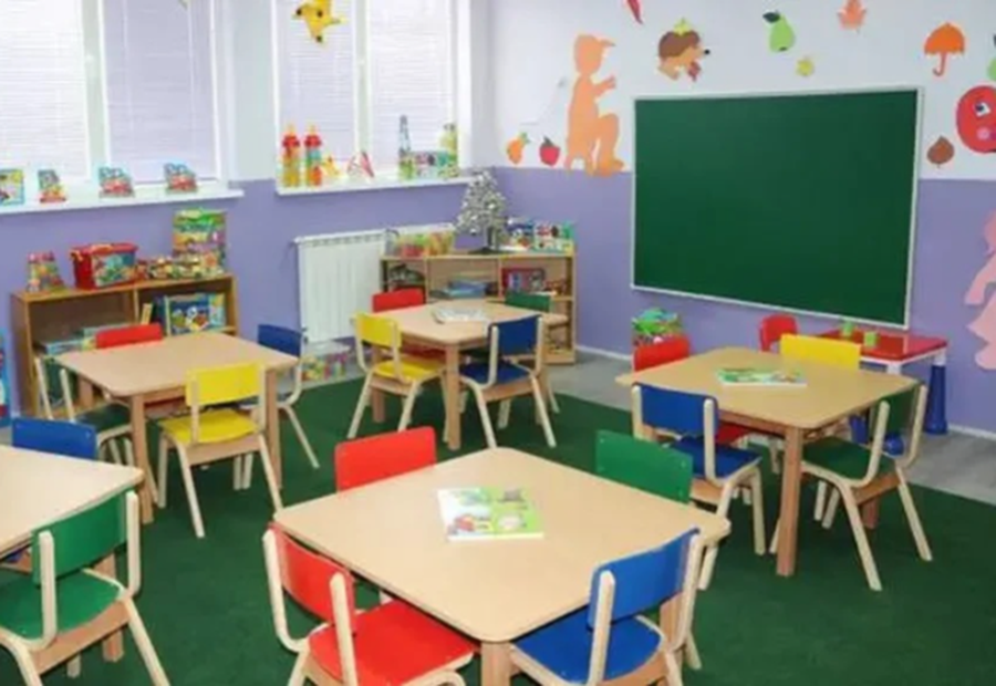 Si u mohua vatra e fruthit n&euml; Tiran&euml;/ Kopshti u karantinua 21