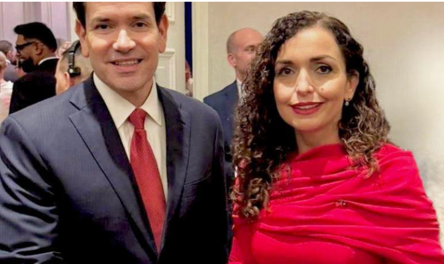 Kosova, 18 vite shtet! Fest&euml; dhe manifestim p&euml;r lider&euml;t e