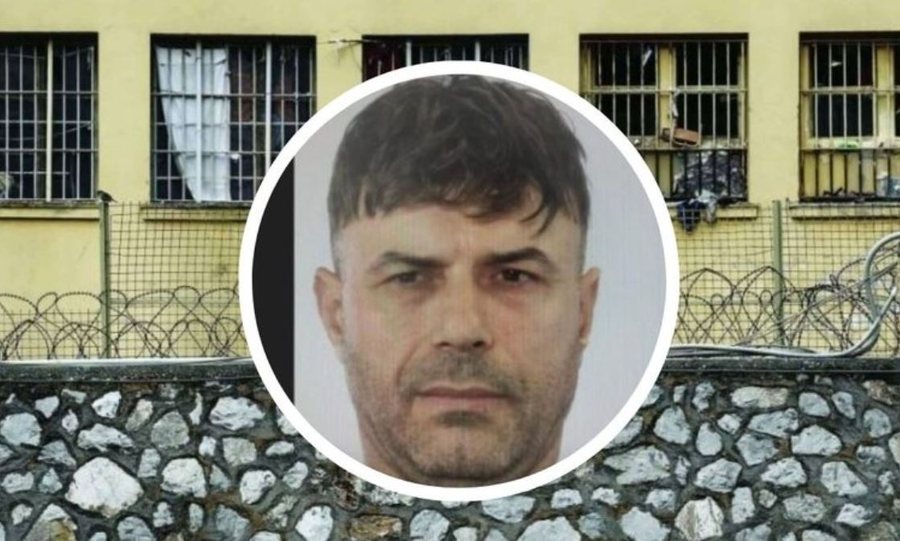 Nd&euml;rroi identitetin, mbolli dhe flok&euml;t p&euml;r t&rsquo;i