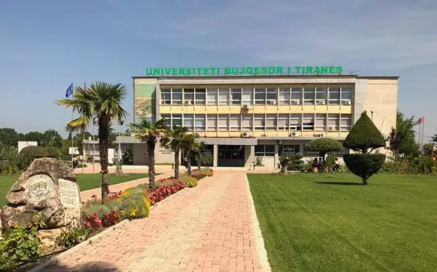 Skandali me tenderat/ SPAK jep pretenc&euml;n p&euml;r pedagog&euml;t dhe