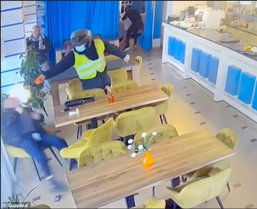 Nga &ldquo;nx&euml;n&euml;s i qet&euml;&rdquo; n&euml; vras&euml;s me