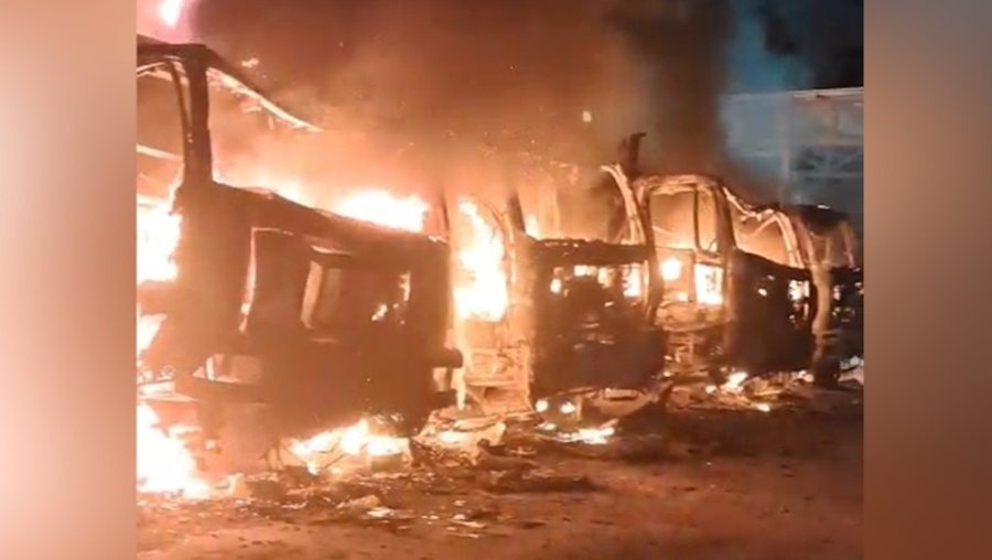 Shkrumbohen nga flak&euml;t 4 betoniere n&euml; Vlor&euml;, u