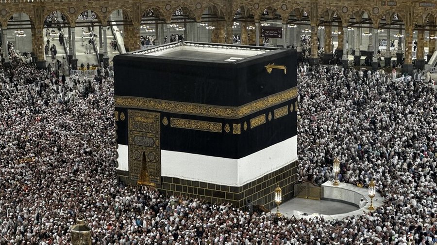 P&euml;rfundon sezoni i Haxhit, Arabia Saudite: Mbi 1.7 milion&euml;