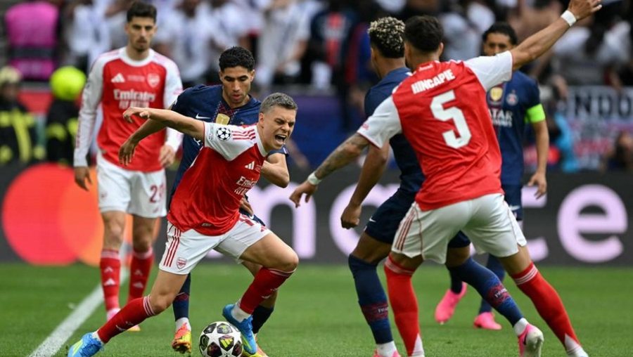 Finalja e Champions League / Arsenali shtang PSG q&euml; n&euml; minuten e