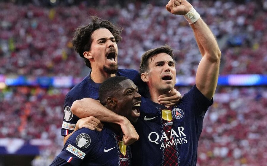 VIDEO - PSG shkruan historin&euml;, fiton Champions League pas dram&euml;s