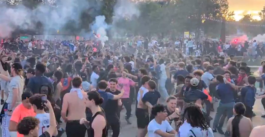 VIDEO - Festime të tërbuara nga tifozët e PSG në Paris