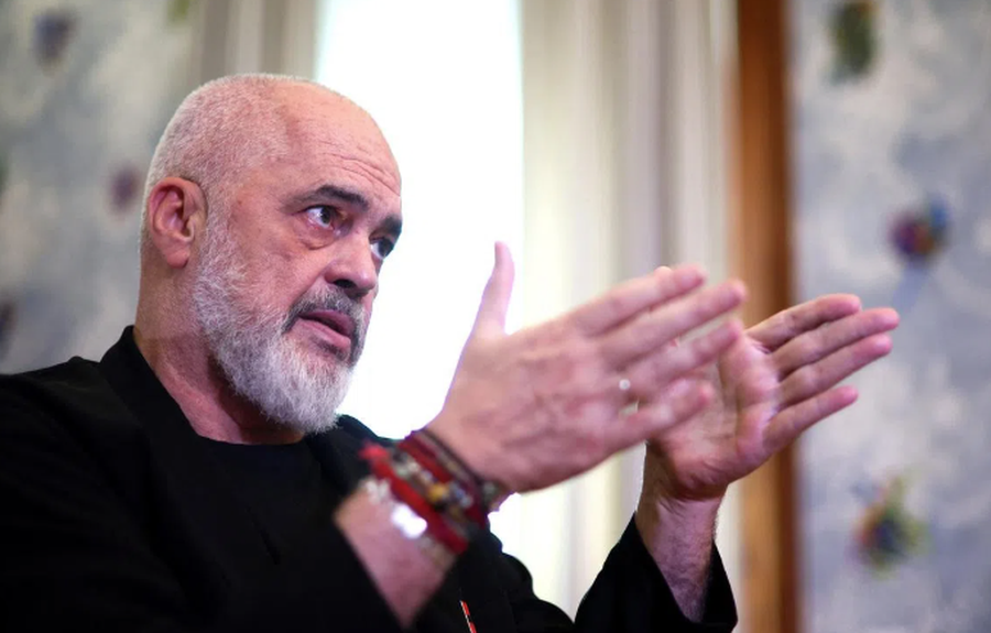 “Të huajt punojnë këtu se pagat janë si në Greqi