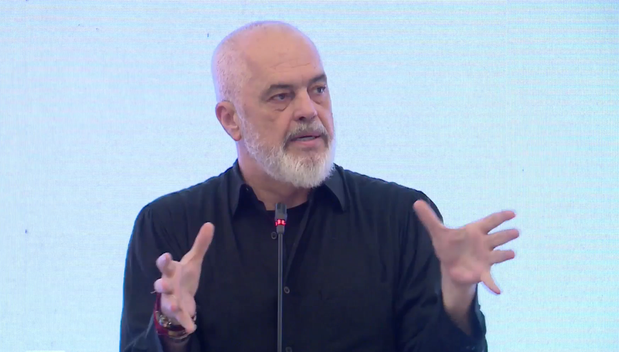 “Të huajt punojnë këtu se pagat janë si në Greqi