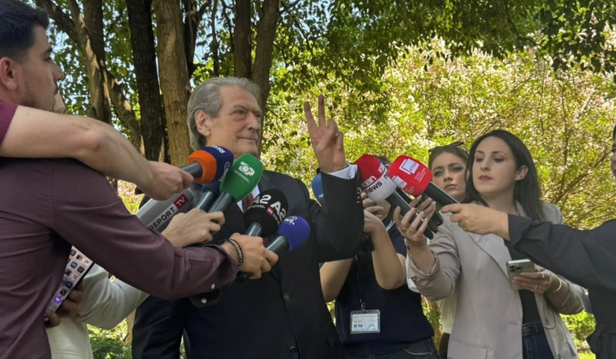 Berisha pranon heqjen e non-grat&euml;s: U njoftova para nj&euml; jave, kam