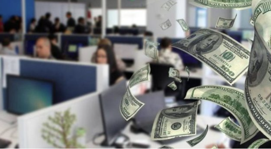 Mashtrimet me call center si burim ‘i pashtershëm’ i parave,