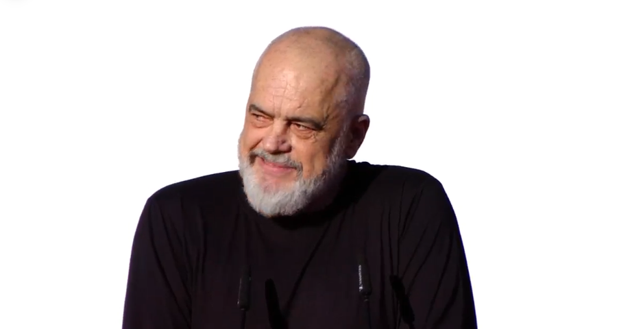 &ldquo;Mund t&rsquo;u kem hyr&euml; n&euml; hak pa dashje&rdquo;,